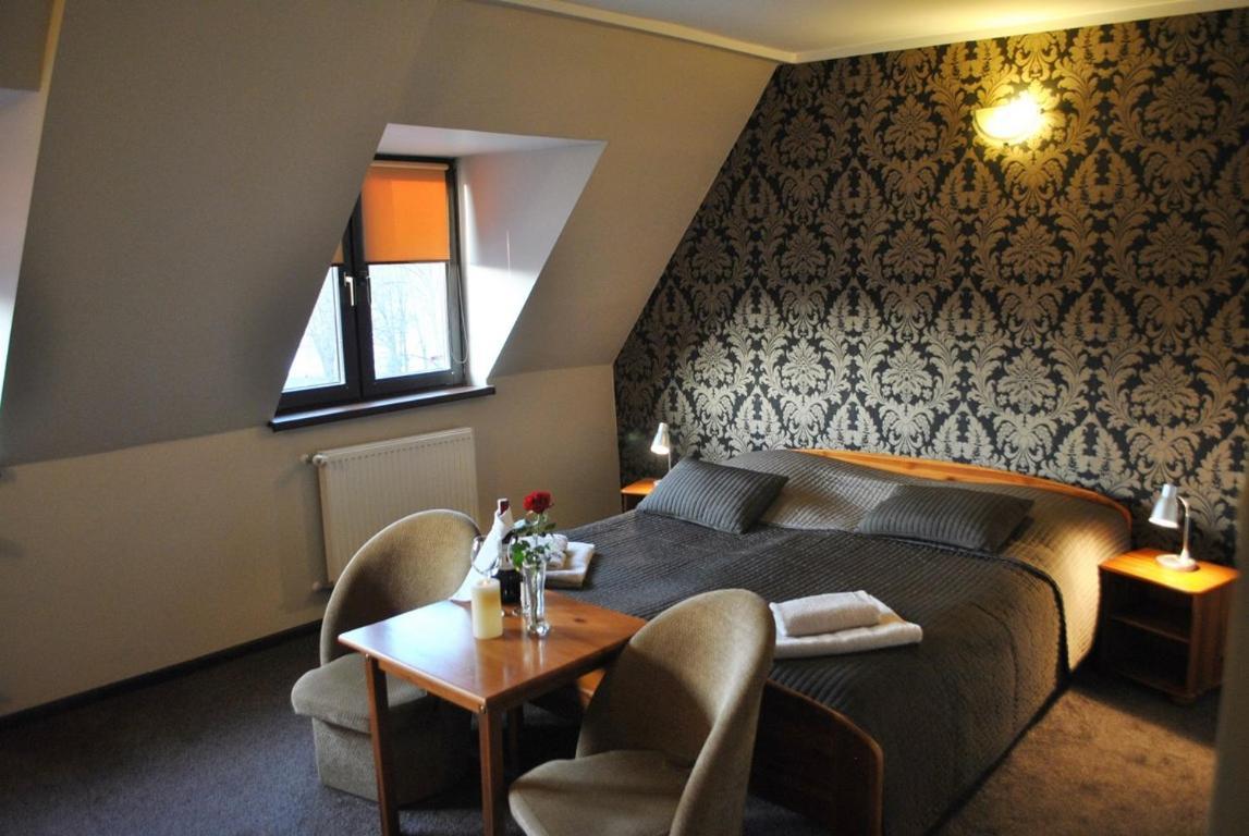 Hotel Krystyna Шчитно Екстериор снимка