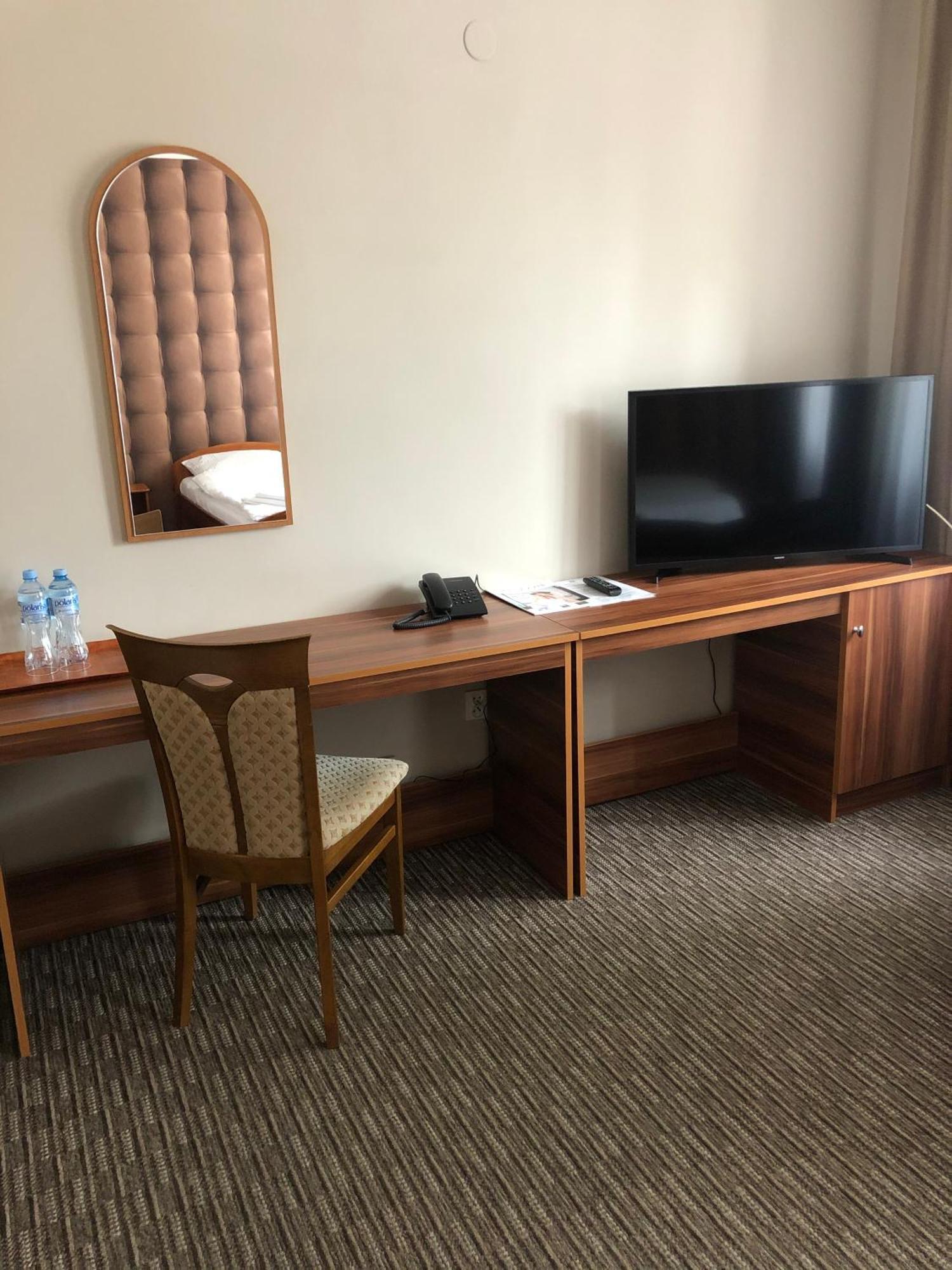 Hotel Krystyna Шчитно Екстериор снимка